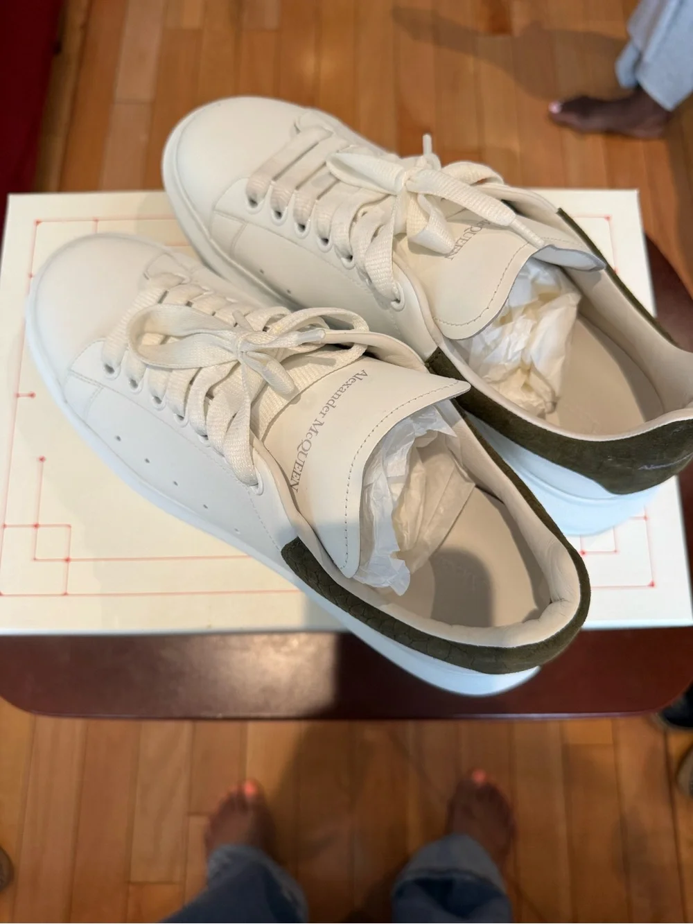 Alexander McQueen White Leather Low-Top Sneakers.